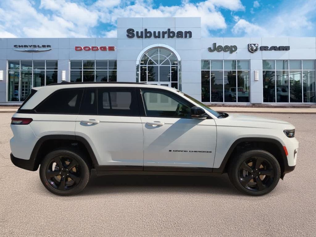 new 2025 Jeep Grand Cherokee car, priced at $36,151