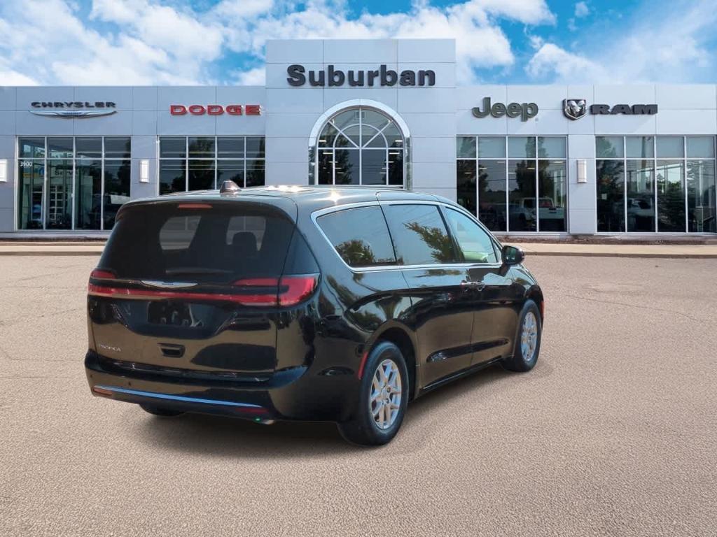 new 2026 Chrysler Pacifica car, priced at $40,637