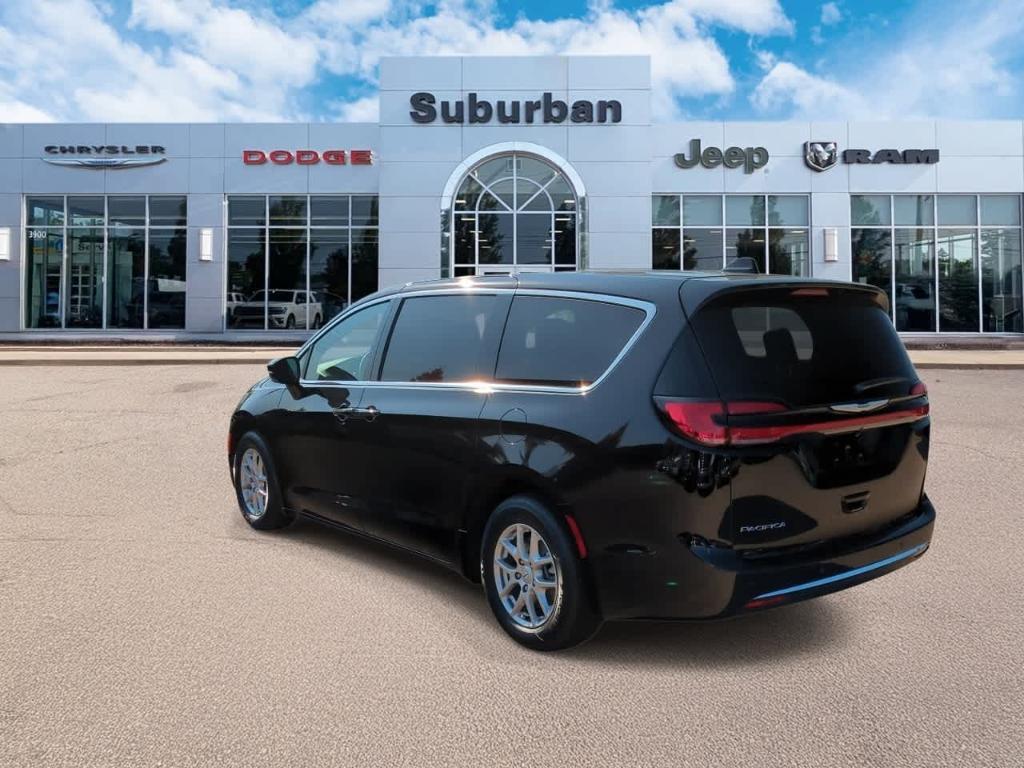 new 2026 Chrysler Pacifica car, priced at $40,637