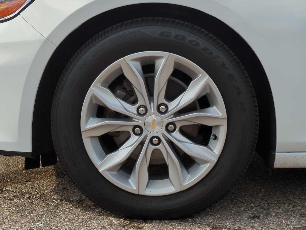 used 2024 Chevrolet Malibu car, priced at $19,388