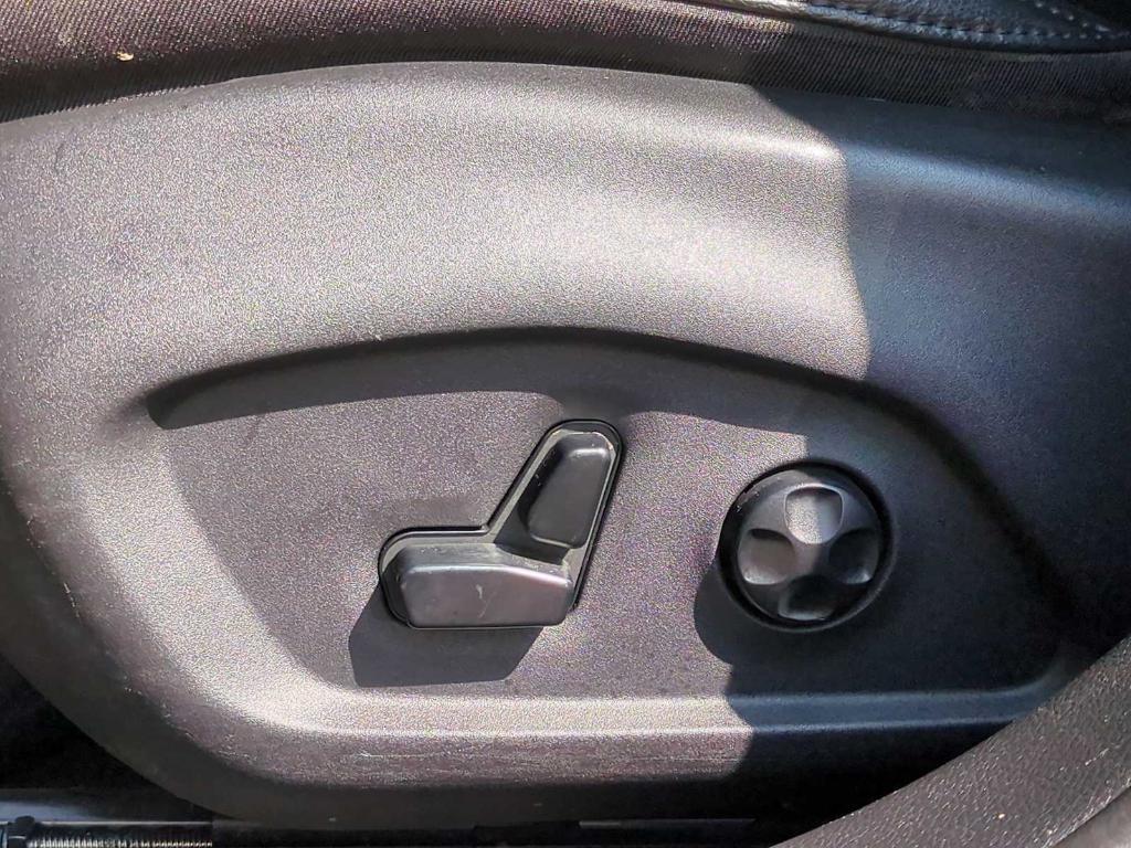 used 2020 Jeep Compass car, priced at $13,488