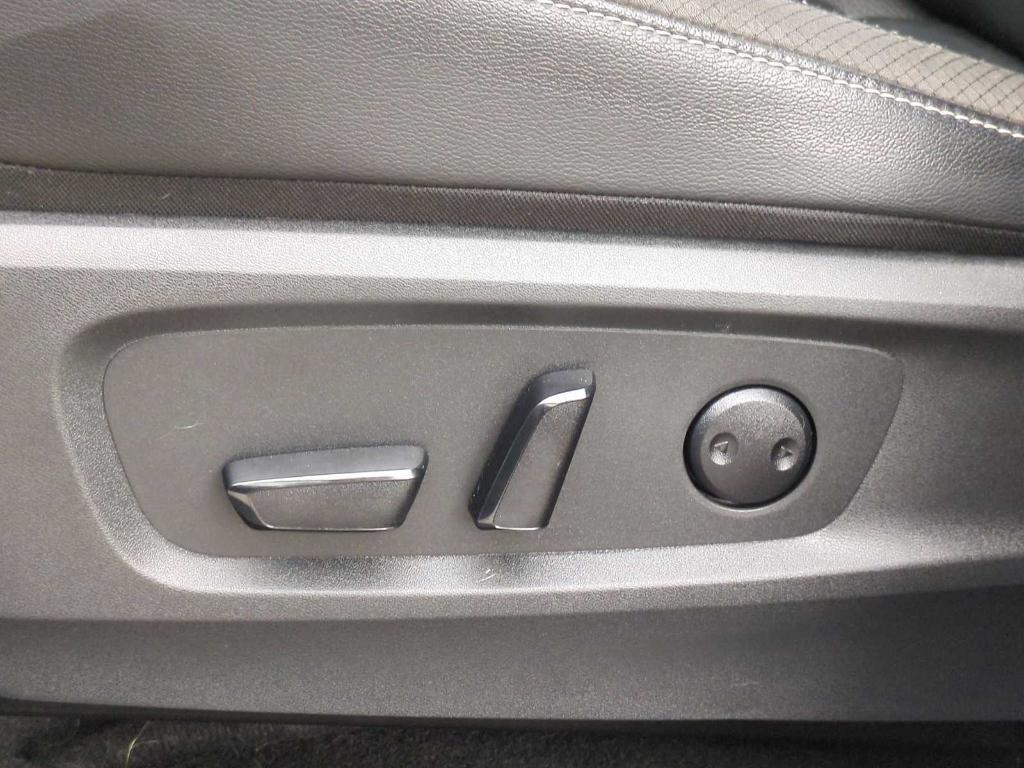 used 2024 Nissan Pathfinder car, priced at $32,990