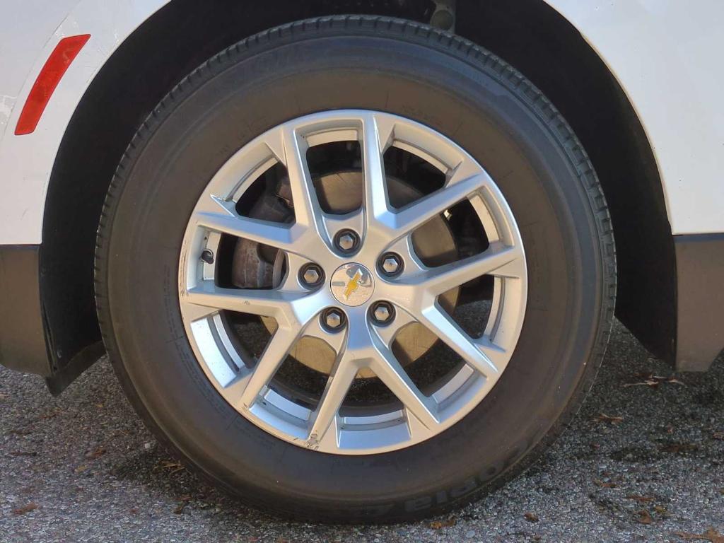 used 2022 Chevrolet Equinox car, priced at $14,990