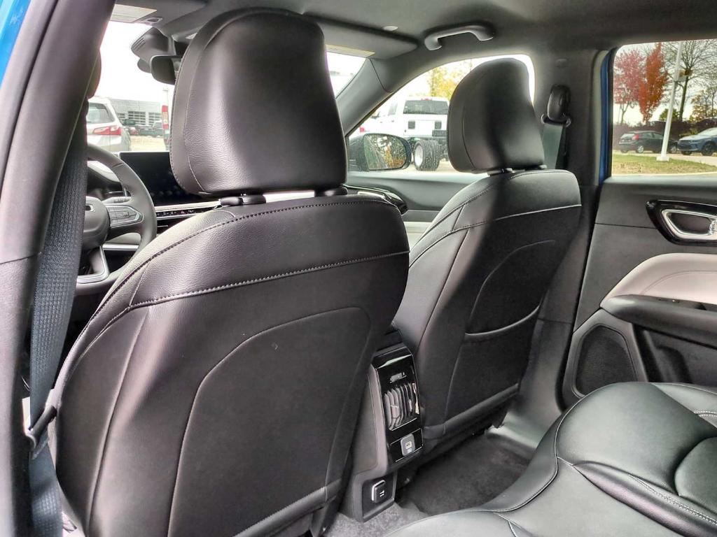 new 2026 Jeep Compass car, priced at $33,573