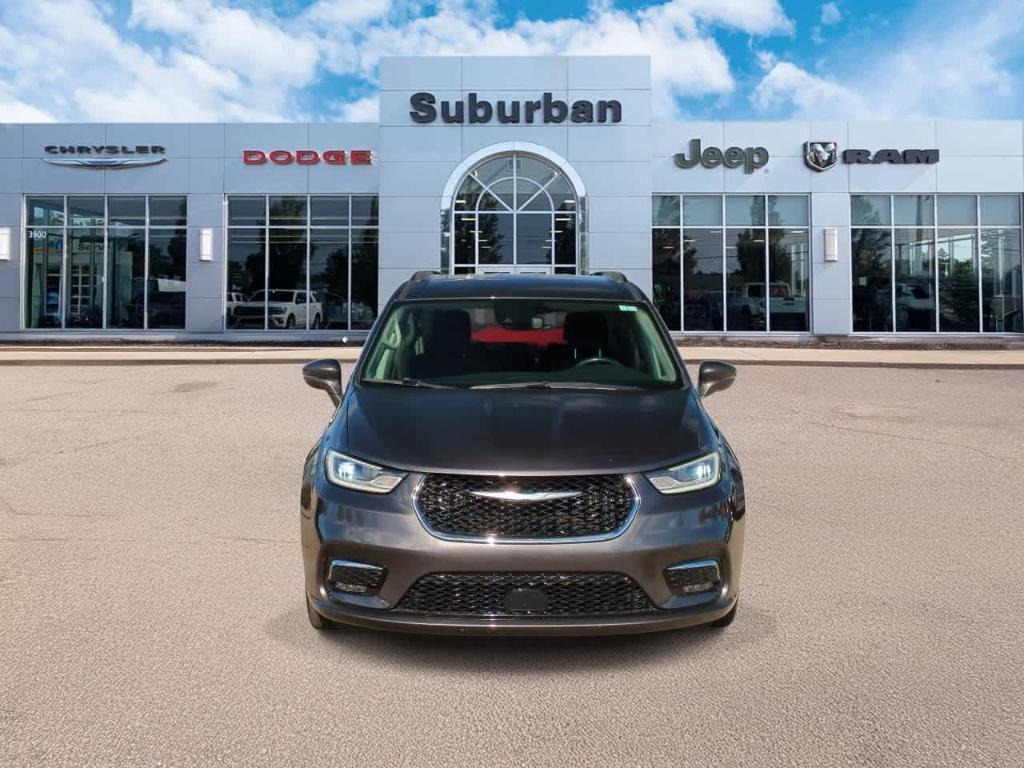 used 2021 Chrysler Pacifica Hybrid car, priced at $24,990