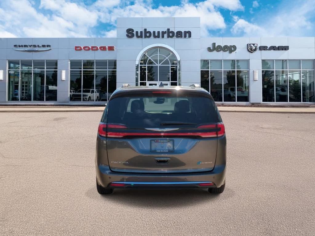 used 2021 Chrysler Pacifica Hybrid car, priced at $24,990