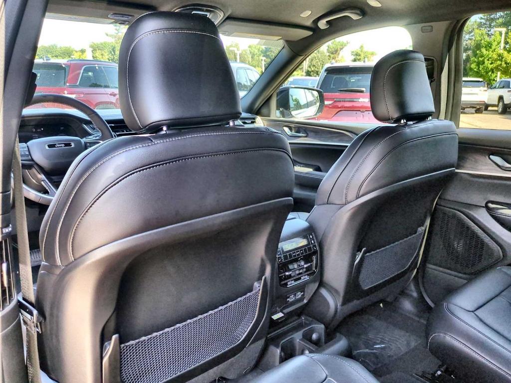 new 2025 Jeep Grand Cherokee L car, priced at $43,967