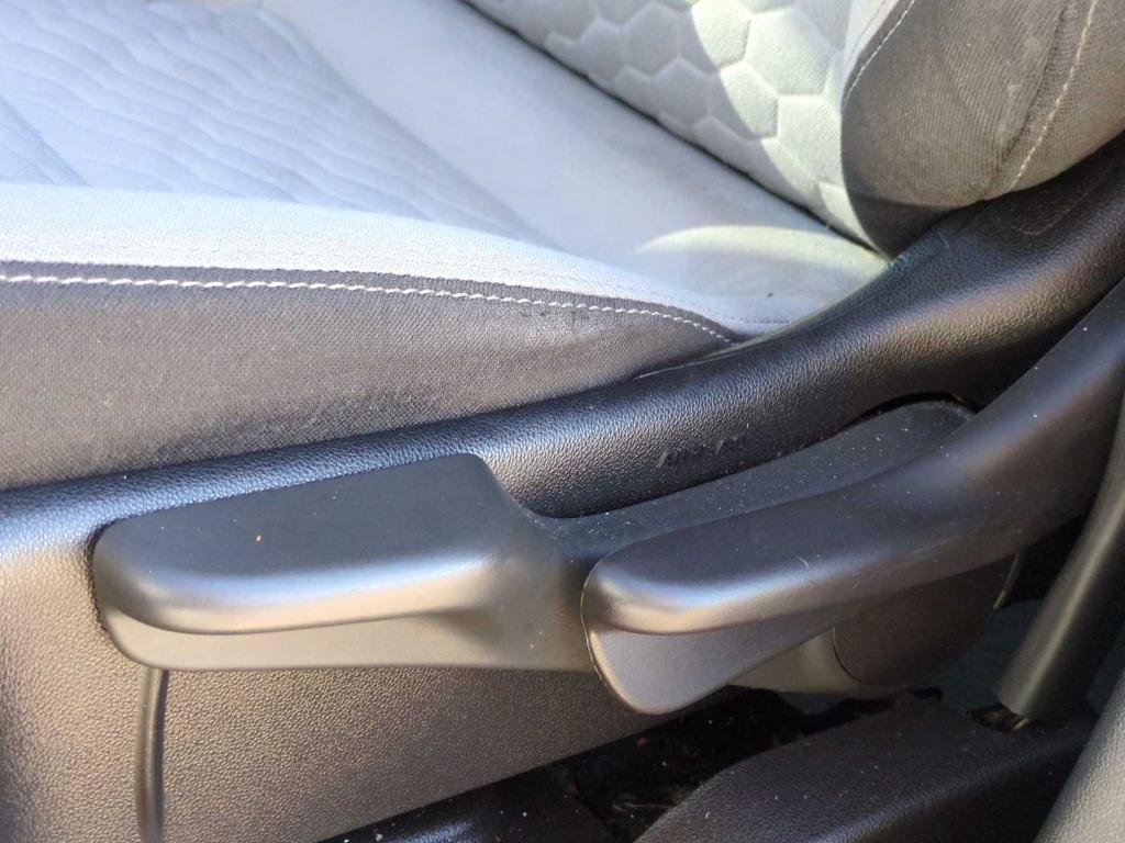 used 2018 Chevrolet Equinox car, priced at $8,990