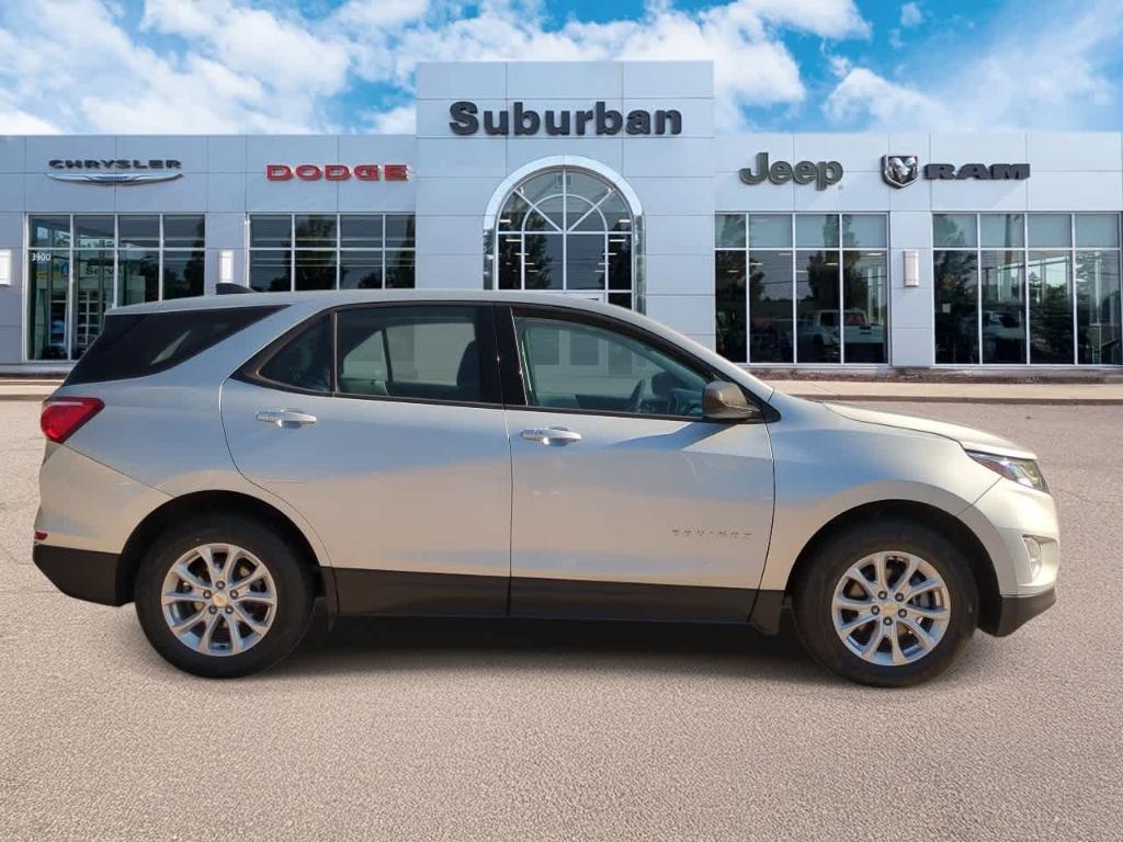 used 2018 Chevrolet Equinox car, priced at $8,990