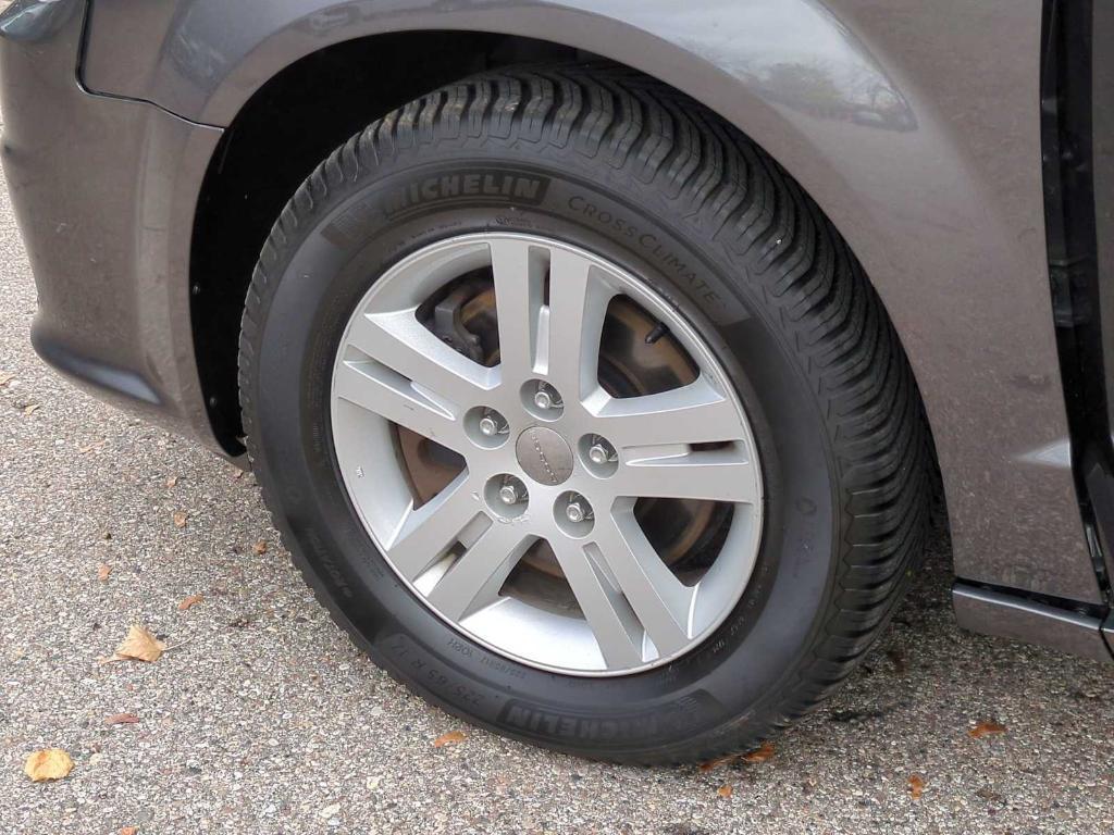 used 2018 Dodge Grand Caravan car, priced at $9,488