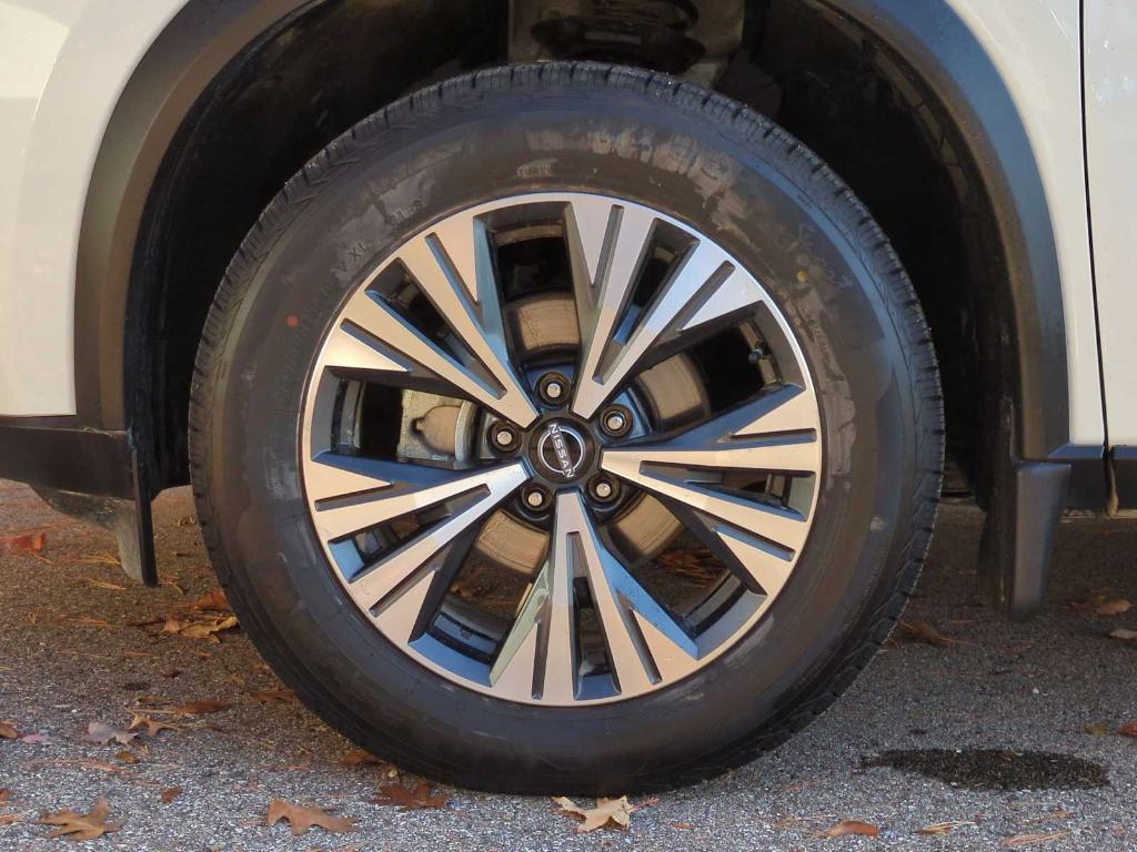 used 2023 Nissan Rogue car, priced at $19,488