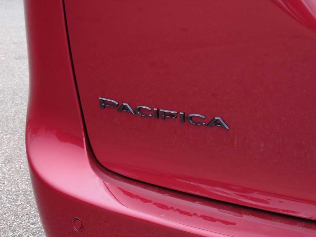 new 2026 Chrysler Pacifica car, priced at $38,084