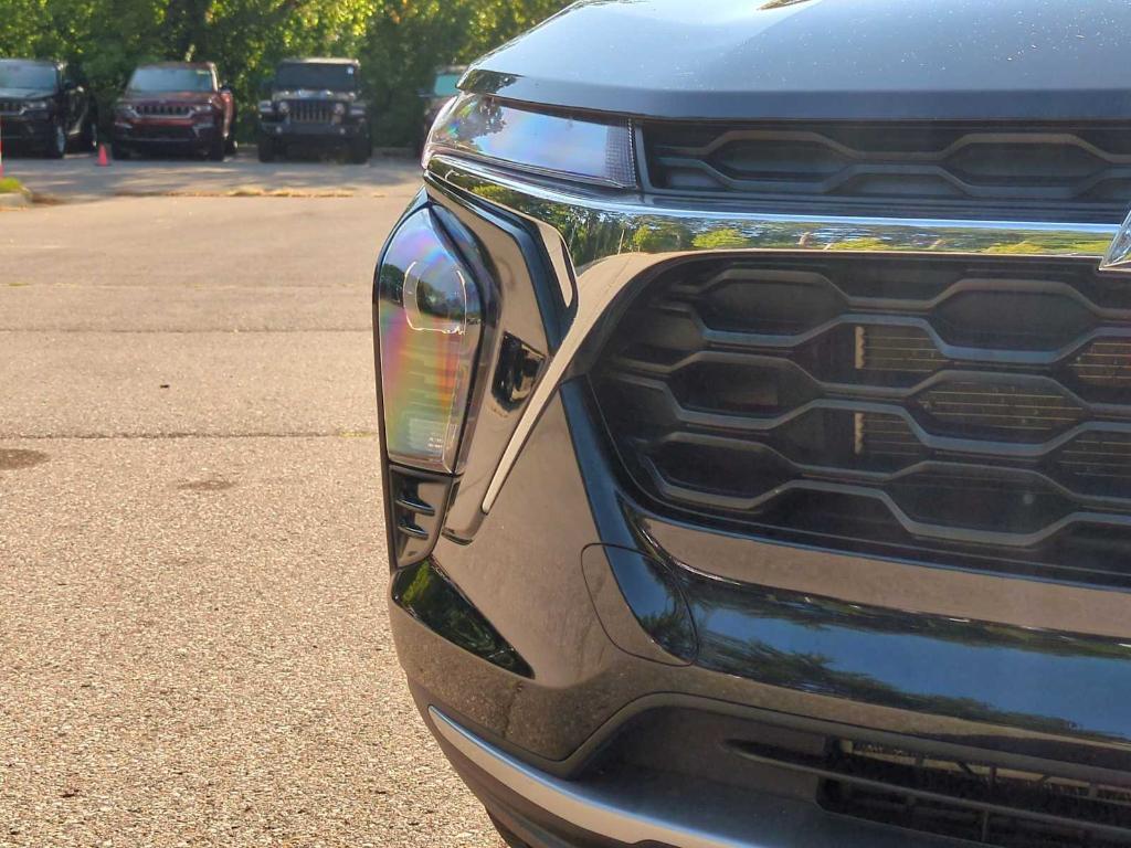 used 2024 Chevrolet Trax car, priced at $20,444