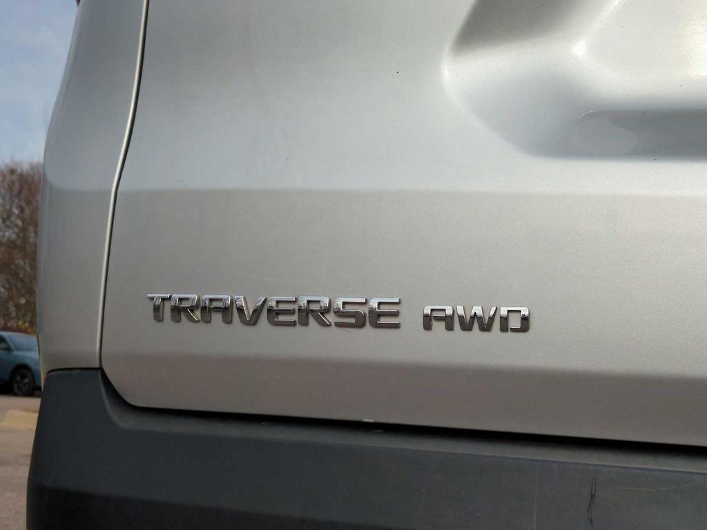 used 2019 Chevrolet Traverse car, priced at $14,488