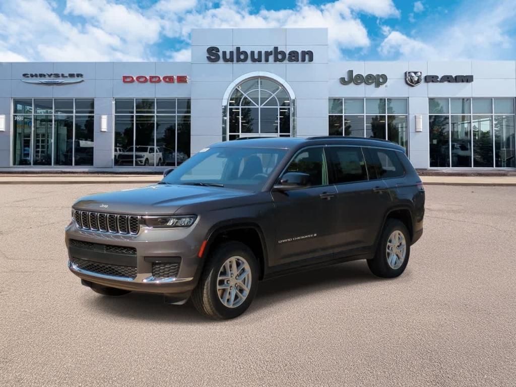 new 2025 Jeep Grand Cherokee L car, priced at $38,076
