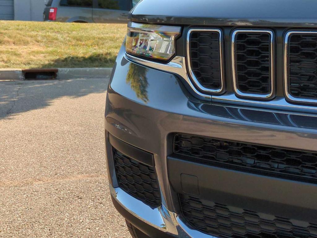 new 2025 Jeep Grand Cherokee L car, priced at $38,076