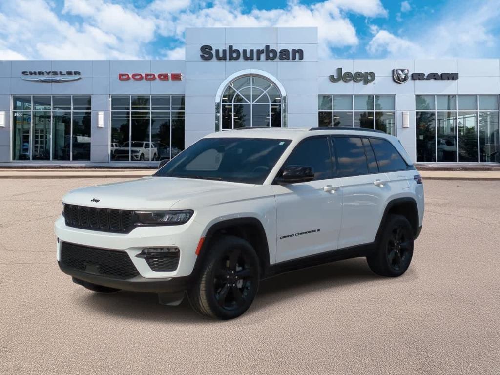 used 2024 Jeep Grand Cherokee car, priced at $35,870