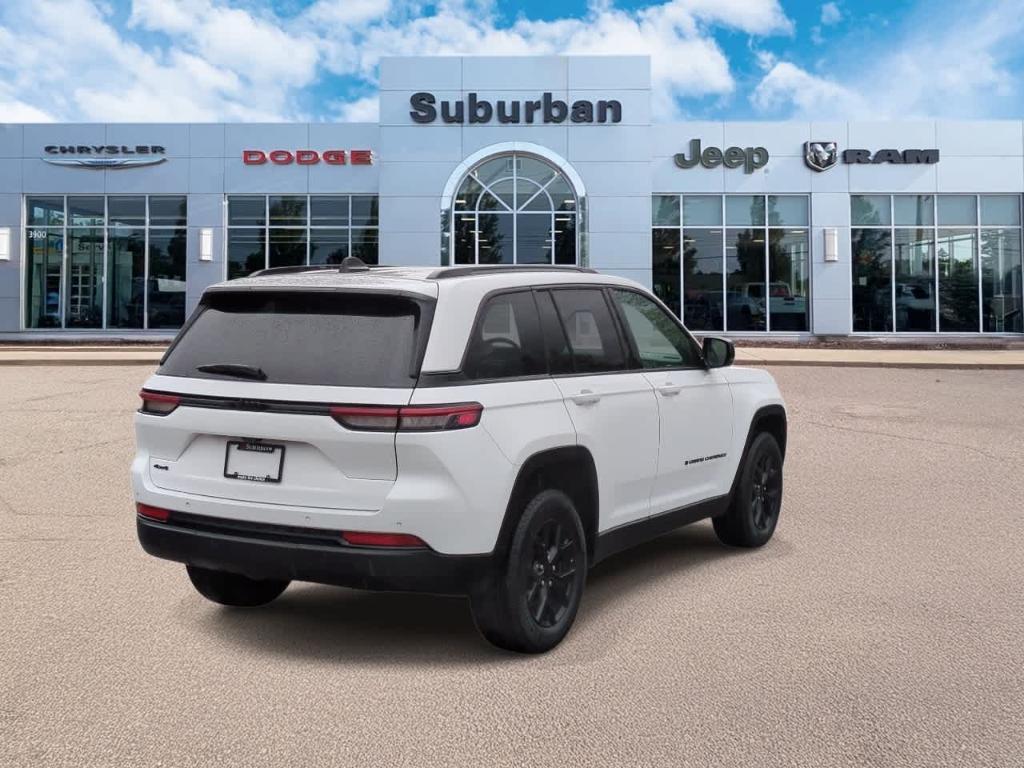 used 2024 Jeep Grand Cherokee car, priced at $27,990