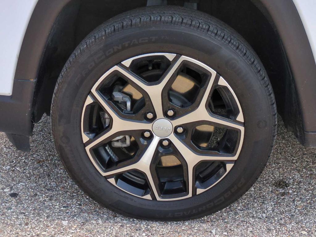 used 2024 Jeep Compass car, priced at $25,990
