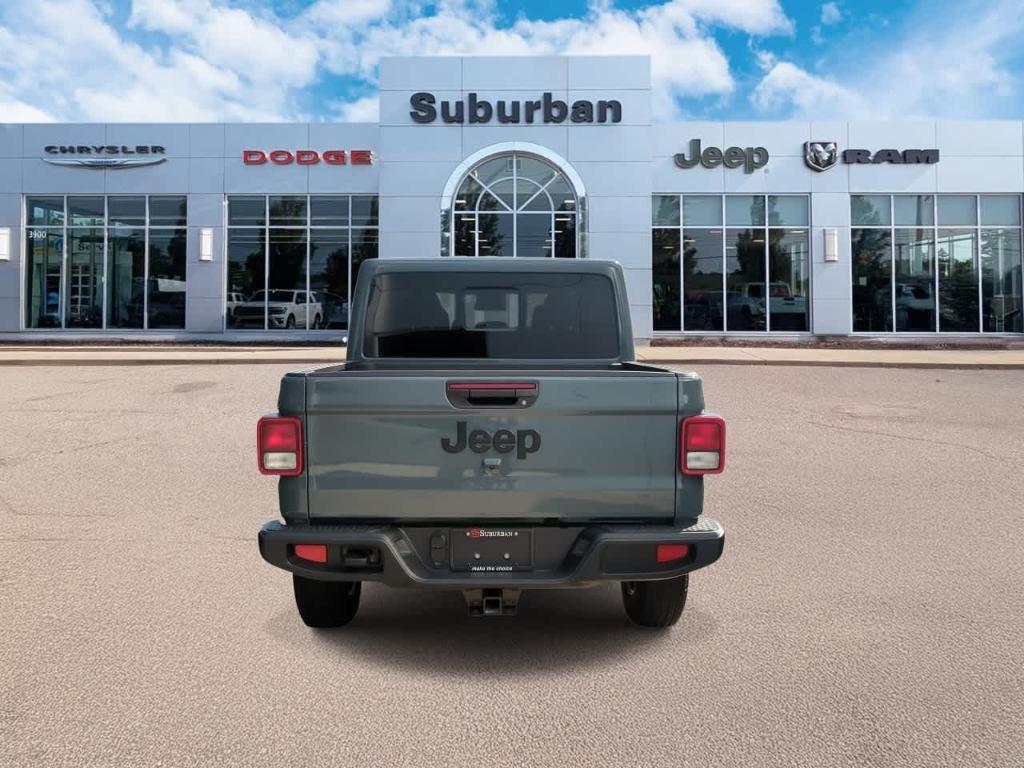 new 2025 Jeep Gladiator car, priced at $44,068