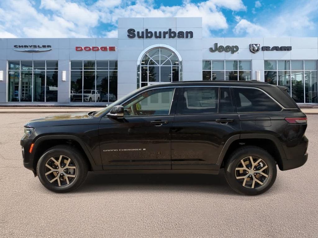 new 2025 Jeep Grand Cherokee car, priced at $40,992