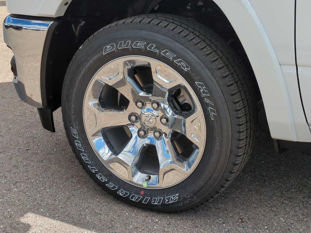 new 2025 Ram 1500 car, priced at $45,043