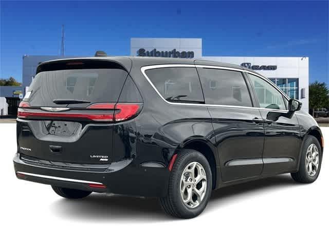 new 2024 Chrysler Pacifica car, priced at $49,611