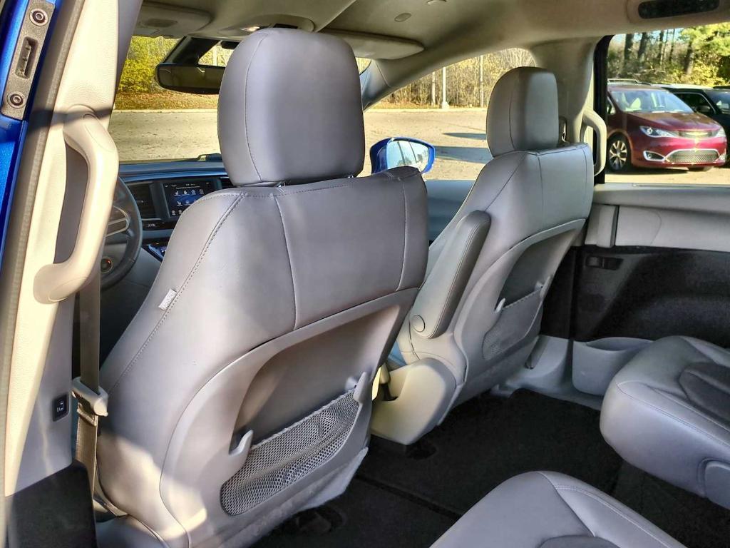 used 2020 Chrysler Pacifica car, priced at $11,990