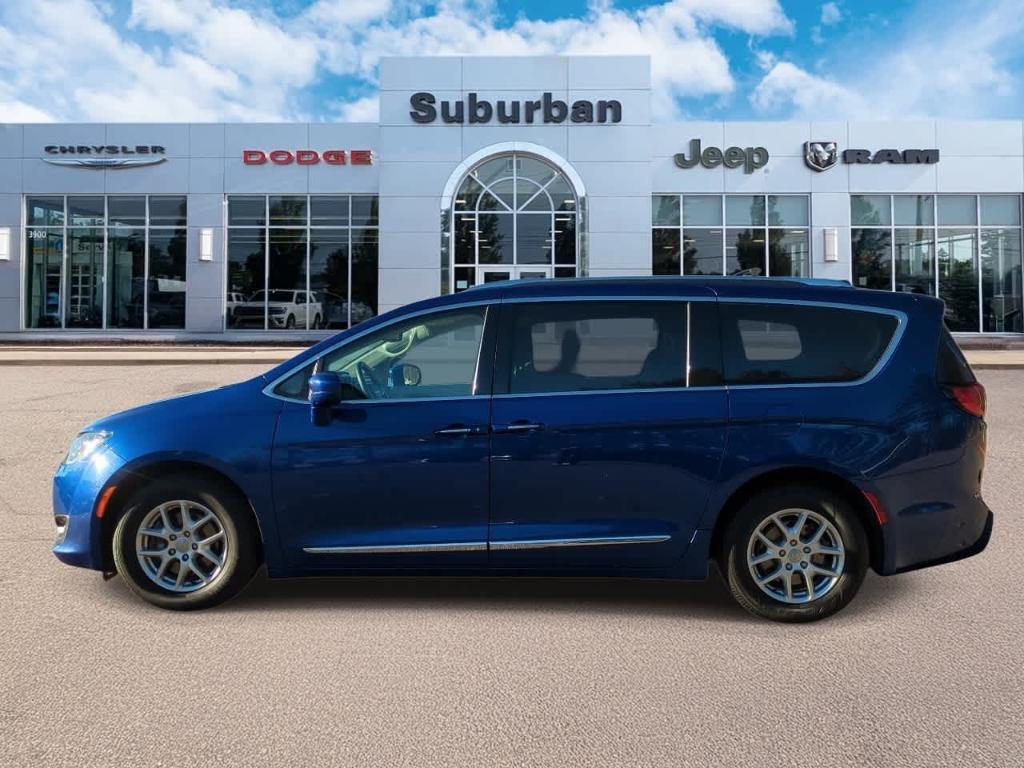 used 2020 Chrysler Pacifica car, priced at $11,990