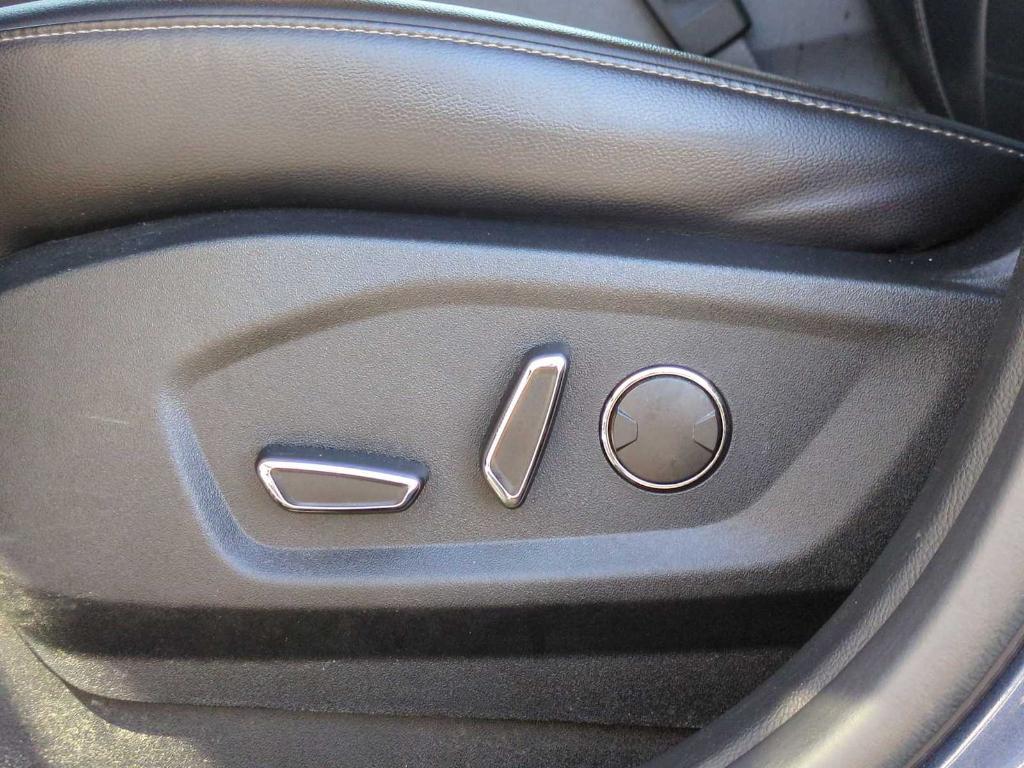 used 2019 Ford Edge car, priced at $14,990