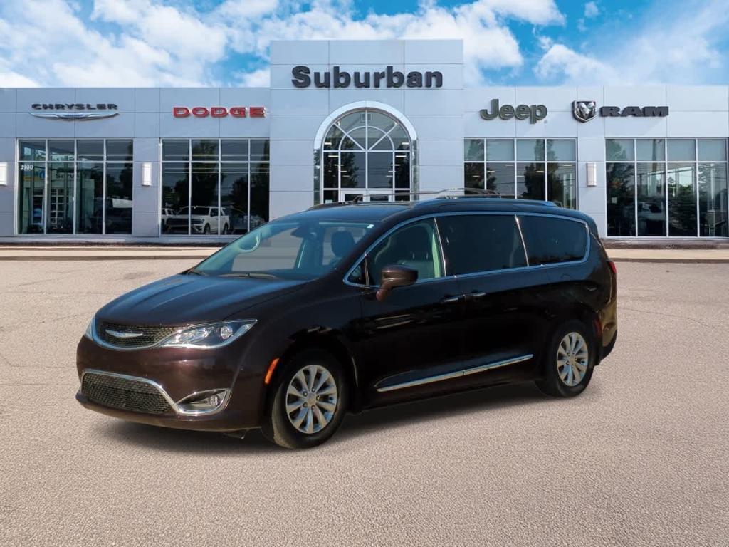 used 2018 Chrysler Pacifica car, priced at $14,990