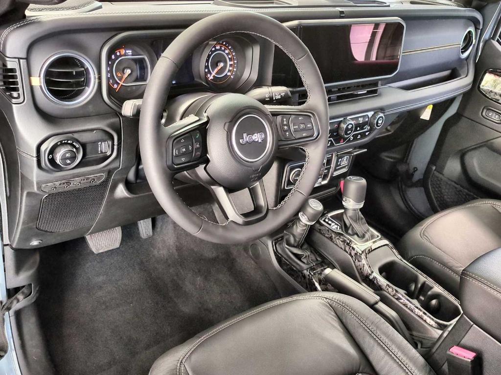 new 2025 Jeep Gladiator car, priced at $69,597