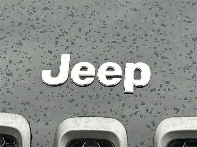 used 2018 Jeep Cherokee car, priced at $11,777