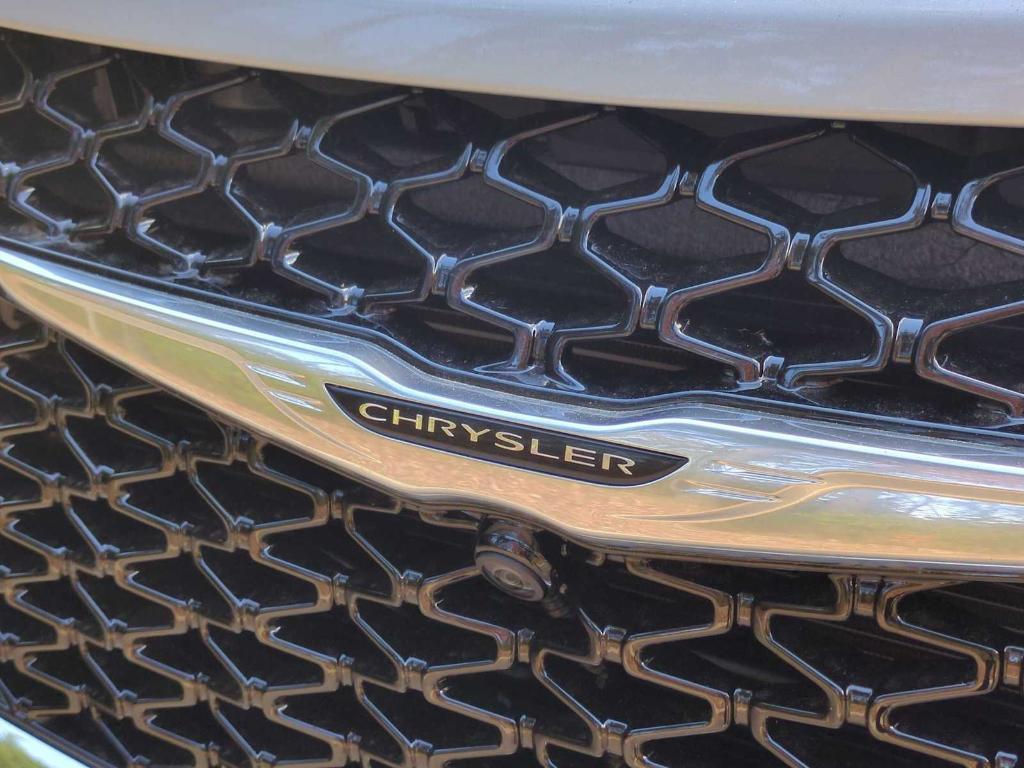 new 2026 Chrysler Pacifica car, priced at $37,532