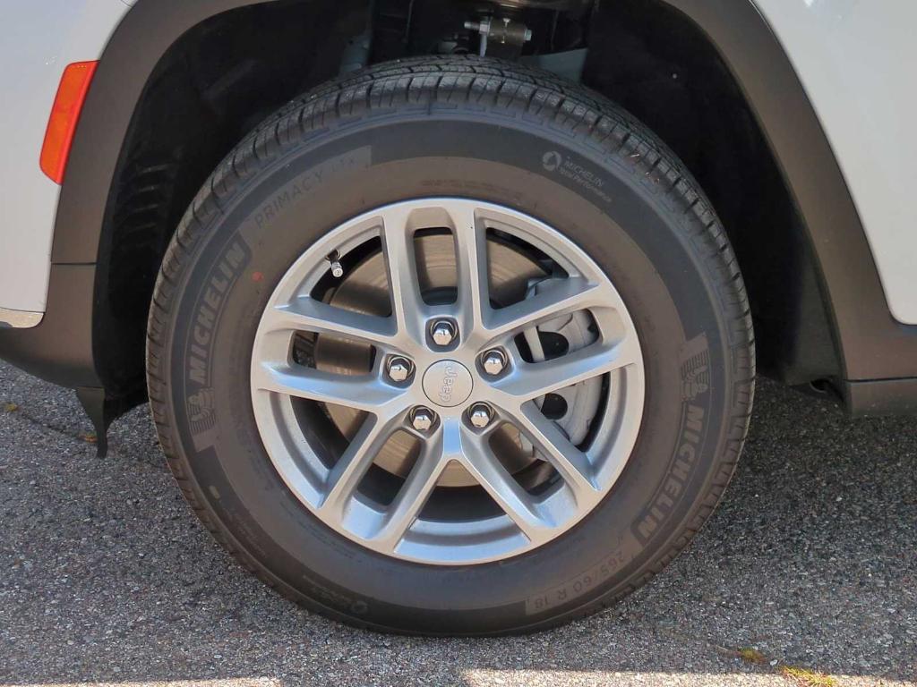 new 2025 Jeep Grand Cherokee L car, priced at $38,597