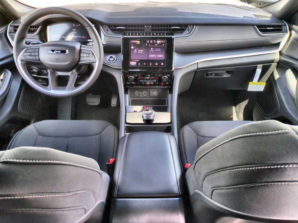 new 2025 Jeep Grand Cherokee L car, priced at $38,597