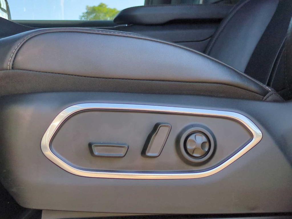 used 2024 Jeep Wagoneer L car, priced at $59,888