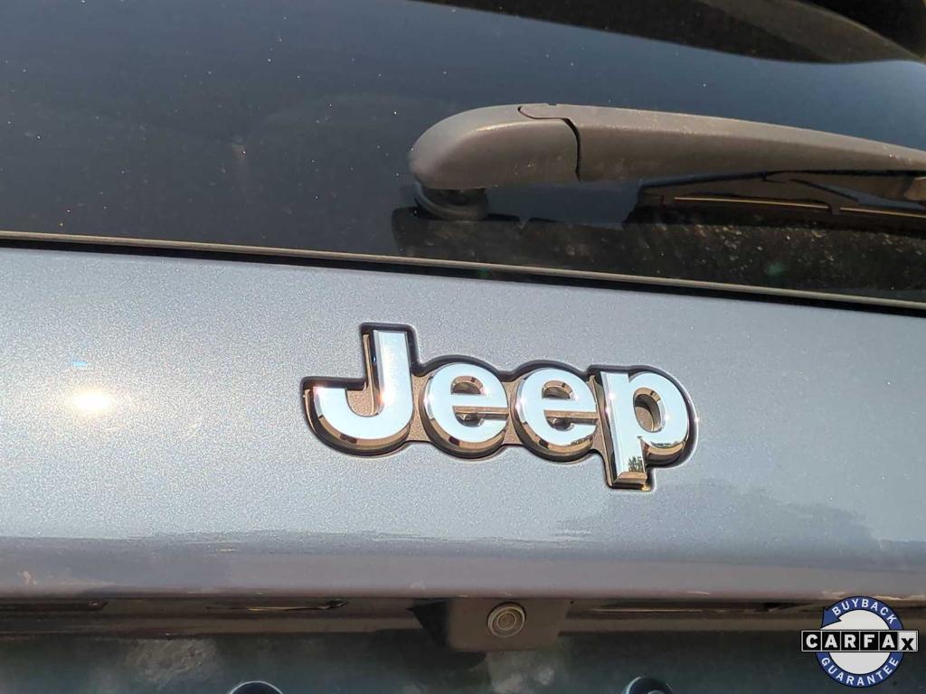 used 2020 Jeep Cherokee car, priced at $12,981