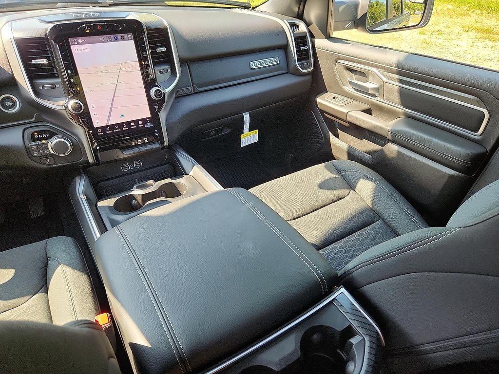 new 2025 Ram 1500 car, priced at $57,664