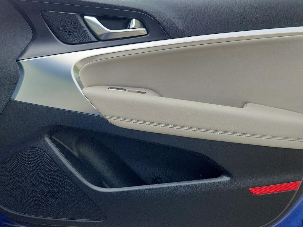 used 2022 Genesis G70 car, priced at $26,676