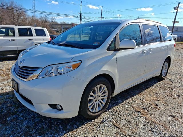 used 2015 Toyota Sienna car, priced at $15,594