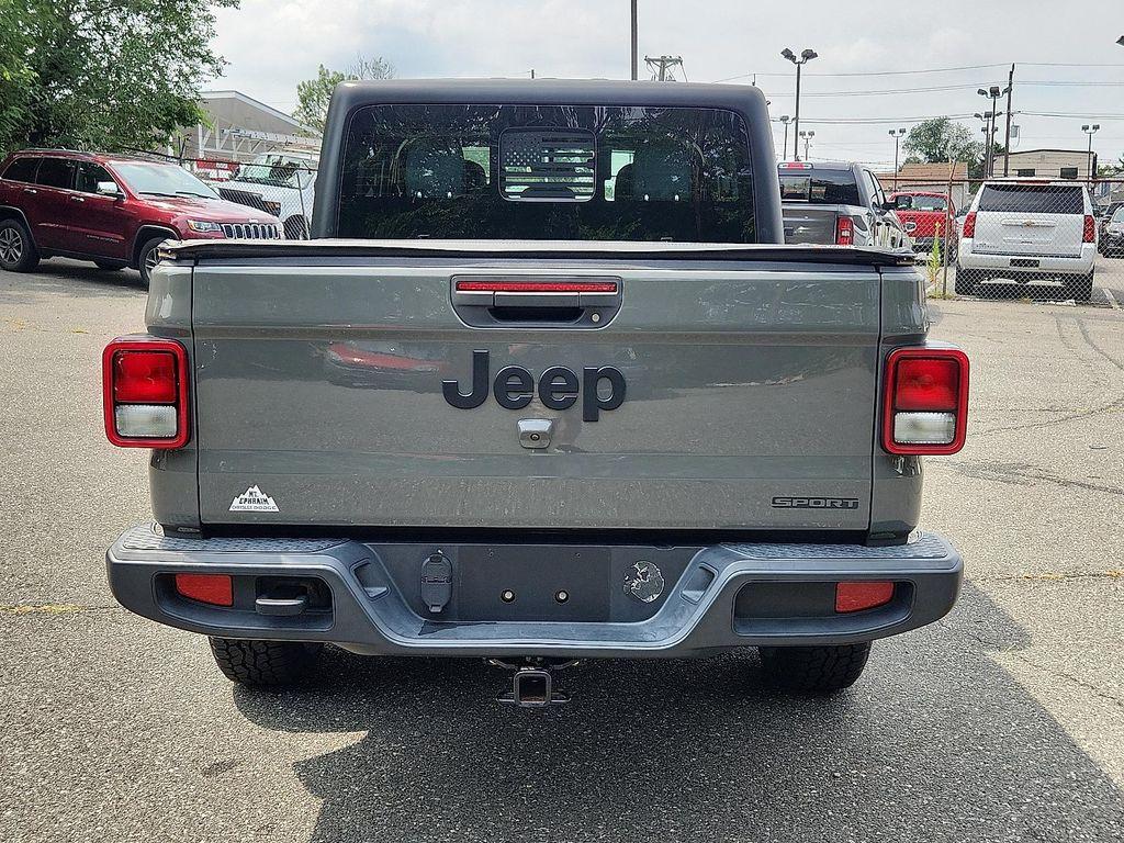 used 2021 Jeep Gladiator car, priced at $27,298