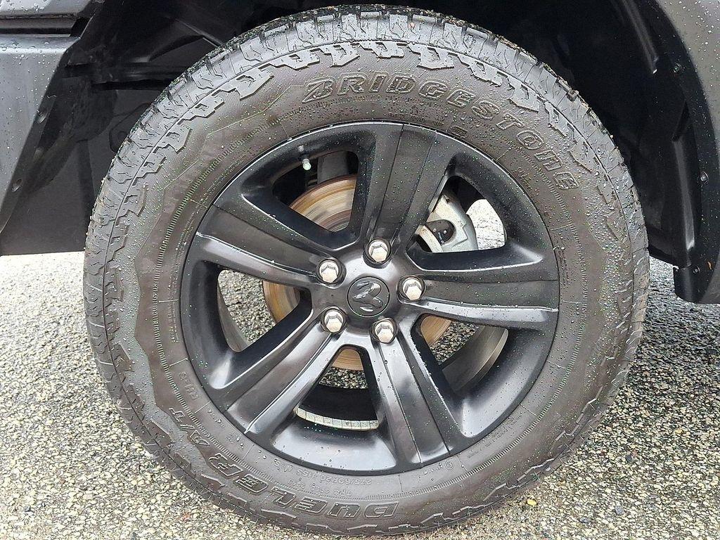 used 2021 Ram 1500 Classic car, priced at $27,585