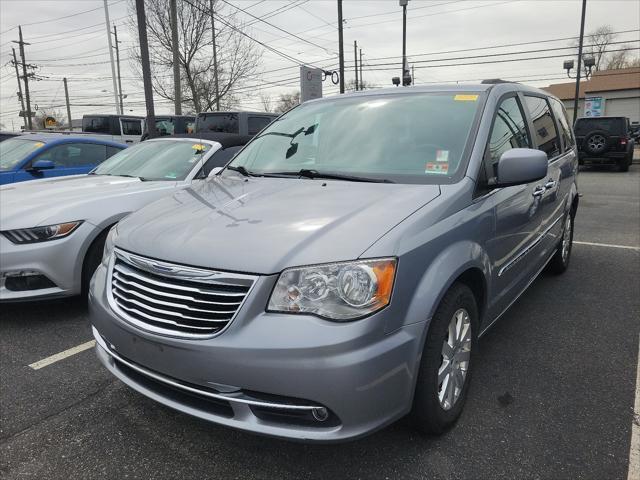 used 2015 Chrysler Town & Country car, priced at $10,094