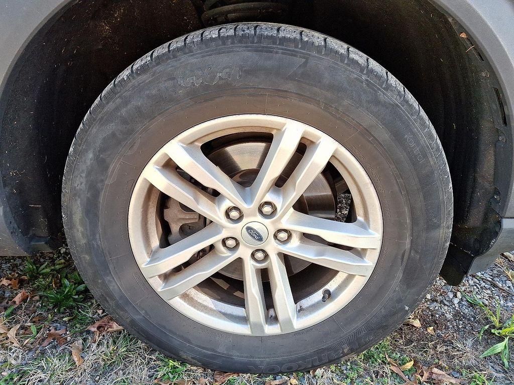 used 2022 Ford Explorer car, priced at $24,992