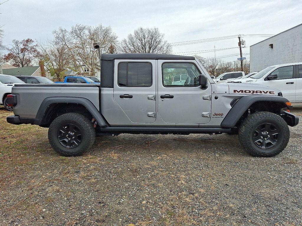 used 2021 Jeep Gladiator car, priced at $32,583