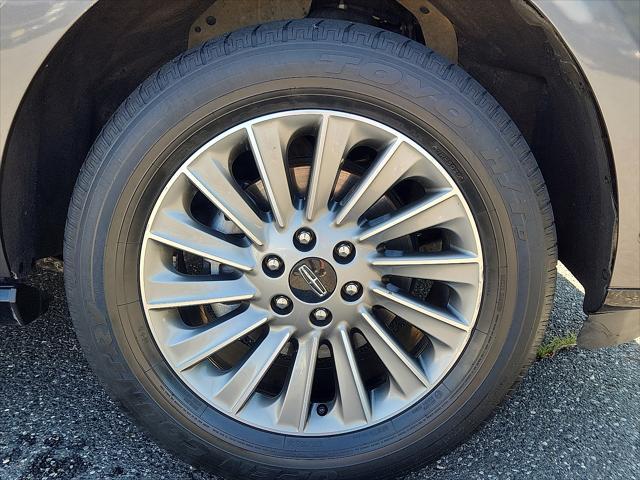 used 2021 Lincoln Navigator car, priced at $36,473