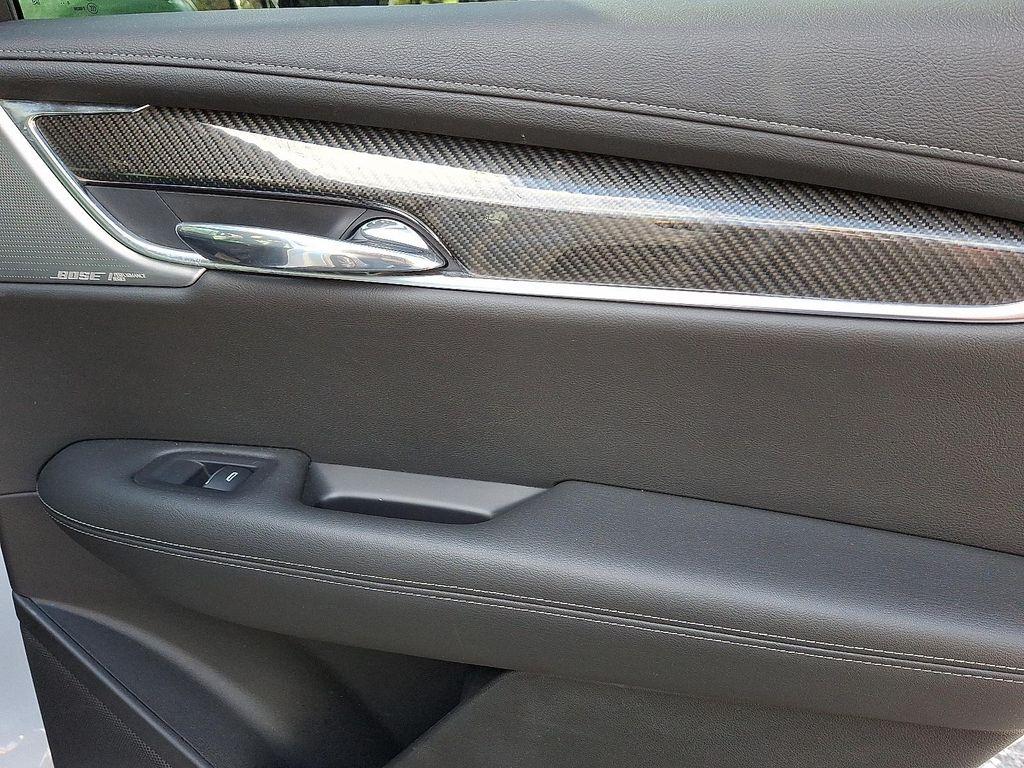 used 2021 Cadillac XT6 car, priced at $30,598