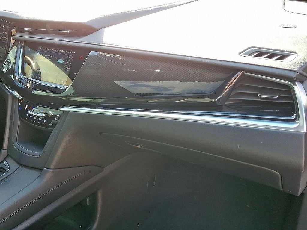 used 2021 Cadillac XT6 car, priced at $30,598