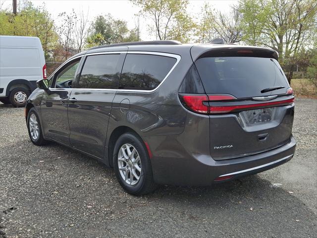 used 2022 Chrysler Pacifica car, priced at $25,194